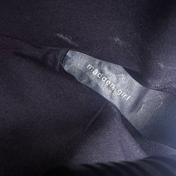 Madden Girl: Black Cowboy Cowgirl Boots - Picture 8 of 8